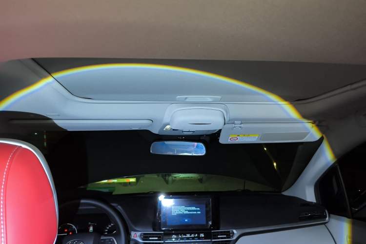 Used Toyota SIENNA 2021 2.5L Hybrid Comfort Edition Headliner