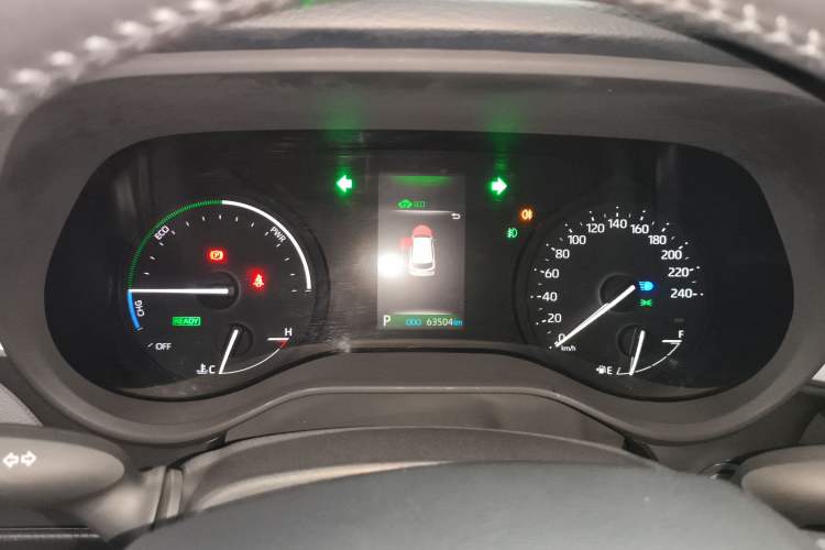 Used Toyota SIENNA 2021 2.5L Hybrid Premium Edition Instrument Cluster