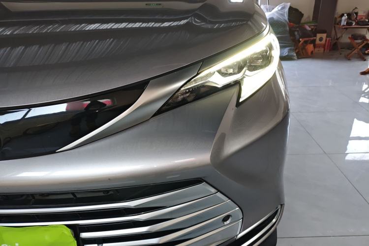 Used Toyota SIENNA 2021 2.5L Hybrid Platinum Edition Left Front Headlight
