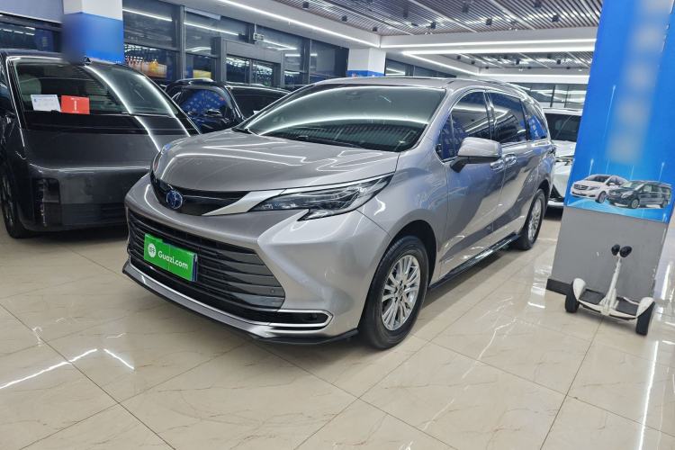 Used Toyota SIENNA 2021 2.5L Hybrid Premium Edition Left Side