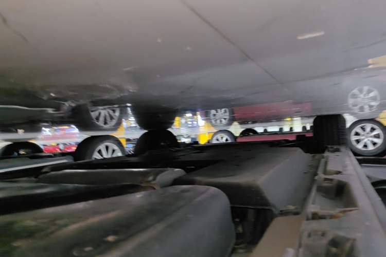 Used Toyota SIENNA 2021 2.5L Hybrid Premium Edition Left Side Sill