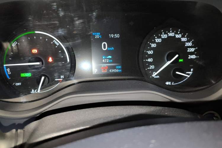Used Toyota SIENNA 2021 2.5L Hybrid Comfort Edition Odometer Close Up