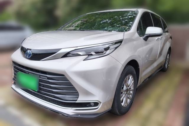 Used Toyota SIENNA 2021 2.5L Hybrid Premium Edition