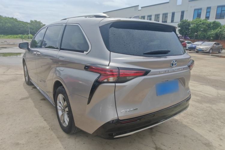 Used Toyota SIENNA 2021 2.5L Hybrid Platinum Edition Rear Left 45 Deg