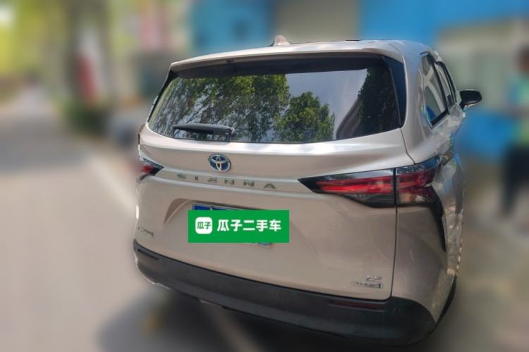 Used Toyota SIENNA 2021 2.5L Hybrid Comfort Edition Rear