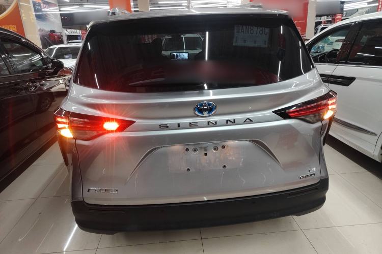 Used Toyota SIENNA 2021 2.5L Hybrid Comfort Edition Rear