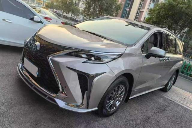 Used Toyota SIENNA 2021 2.5L Hybrid Comfort Edition