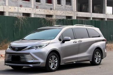 Used Toyota SIENNA 2021 2.5L Hybrid Platinum Edition