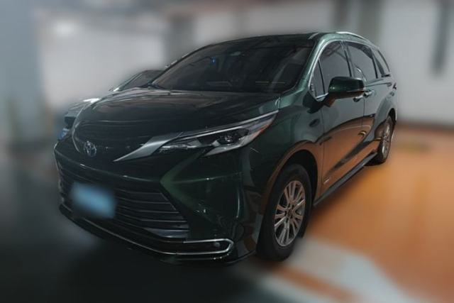 Used Toyota SIENNA 2021 2.5L Hybrid Luxury Edition