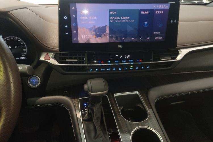 Used Toyota SIENNA 2021 2.5L Hybrid Platinum Edition Audio And AC Panel