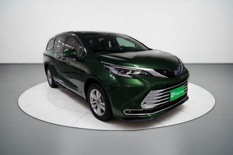 Used Toyota SIENNA 2021 2.5L Hybrid Platinum Edition Exterior 2