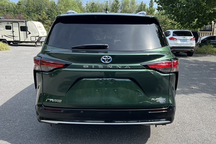Used Toyota SIENNA 2021 2.5L Hybrid Platinum Edition Exterior 4