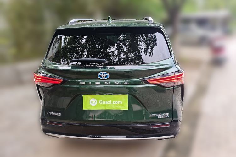 Used Toyota SIENNA 2021 2.5L Hybrid Ultimate Edition Exterior 4