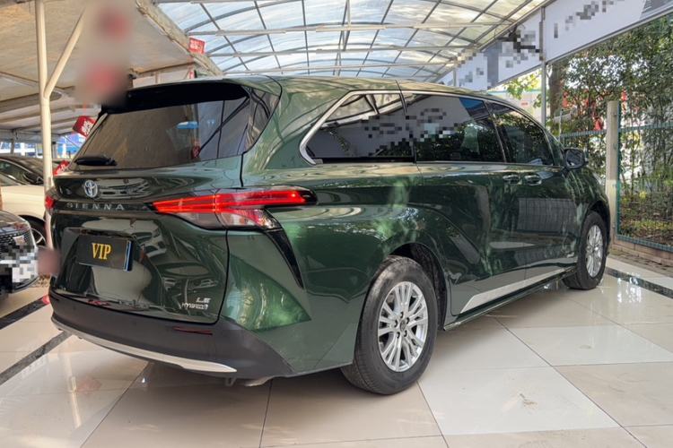 Used Toyota SIENNA 2021 2.5L Hybrid Comfort Edition Exterior 4