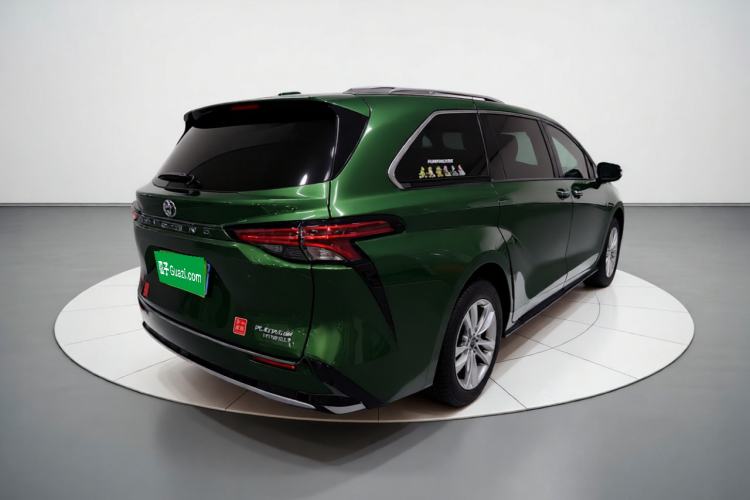 Used Toyota SIENNA 2021 2.5L Hybrid Platinum Edition Exterior 5