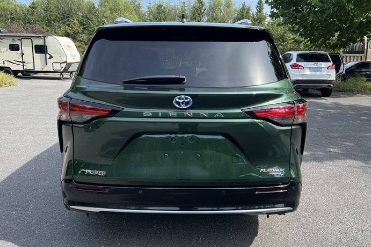 Used Toyota SIENNA 2021 2.5L Hybrid Platinum Edition Exterior 5