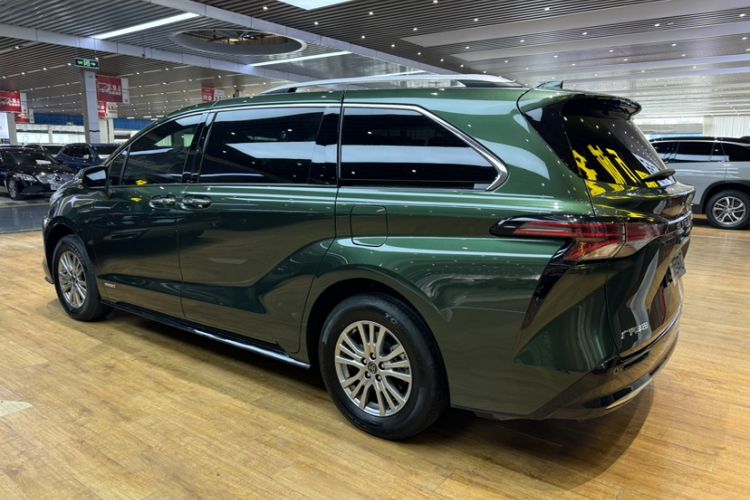 Used Toyota SIENNA 2021 2.5L Hybrid Luxury Edition Exterior 5