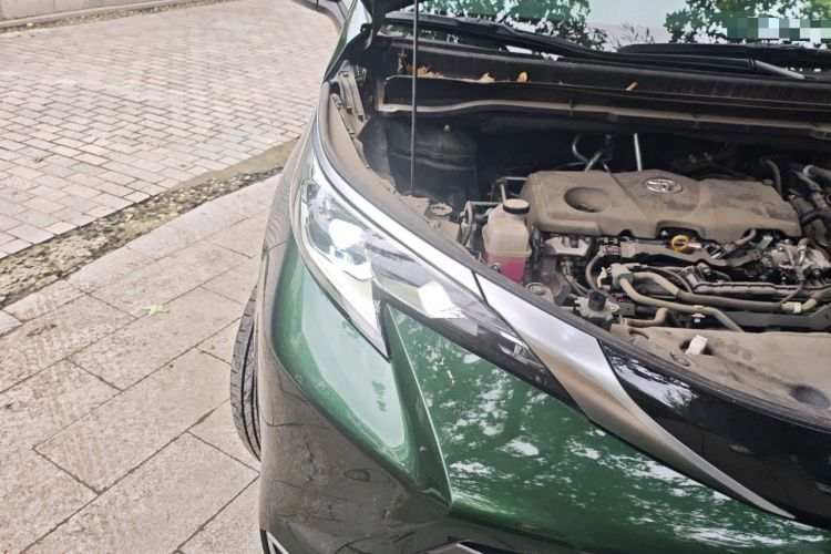 Used Toyota SIENNA 2021 2.5L Hybrid Ultimate Edition Exterior 6