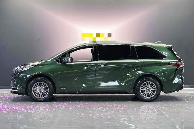 Used Toyota SIENNA 2021 2.5L Hybrid Premium Edition Exterior 7