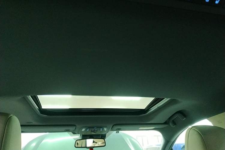 Used Toyota SIENNA 2021 2.5L Hybrid Ultimate Edition Headliner