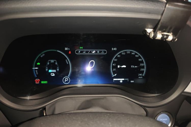 Used Toyota SIENNA 2021 2.5L Hybrid Platinum Edition Instrument Cluster