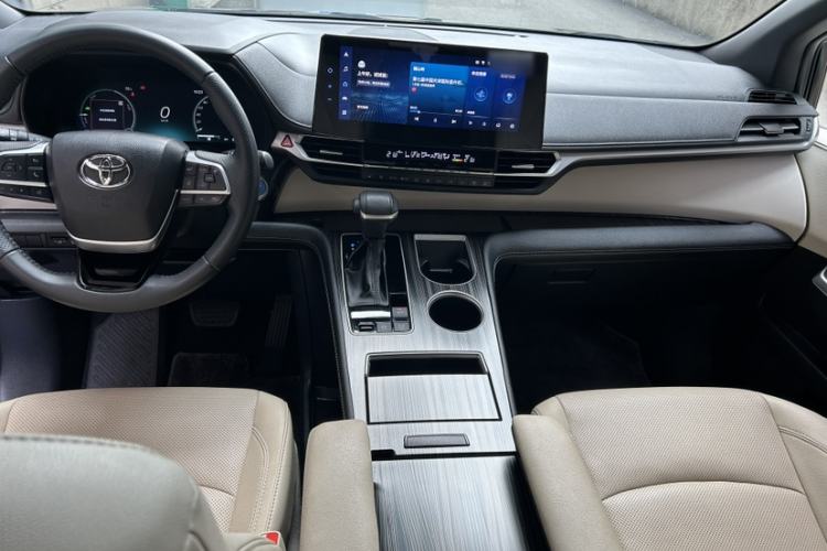 Used Toyota SIENNA 2021 2.5L Hybrid Ultimate Edition Interior 1
