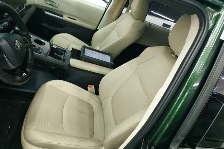 Used Toyota SIENNA 2021 2.5L Hybrid Ultimate Edition Left Front Seat