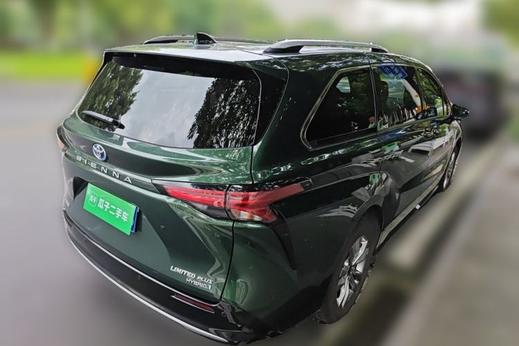 Used Toyota SIENNA 2021 2.5L Hybrid Ultimate Edition Rear Right 45 Deg