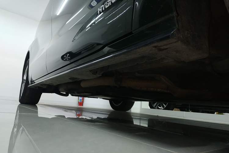 Used Toyota SIENNA 2021 2.5L Hybrid Ultimate Edition Right Side Sill