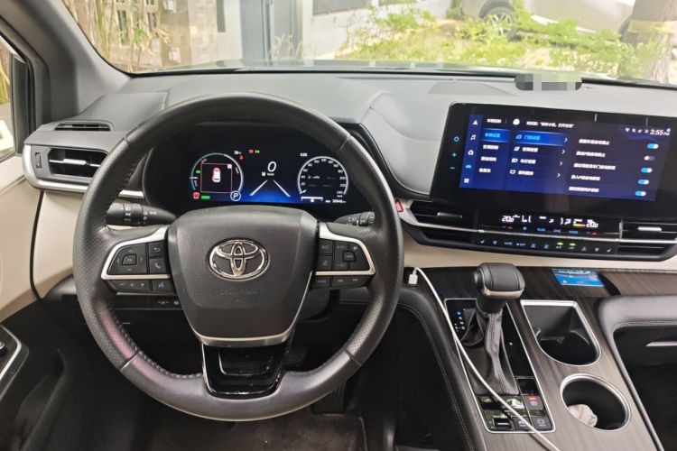 Used Toyota SIENNA 2021 2.5L Hybrid Ultimate Edition Steering Wheel
