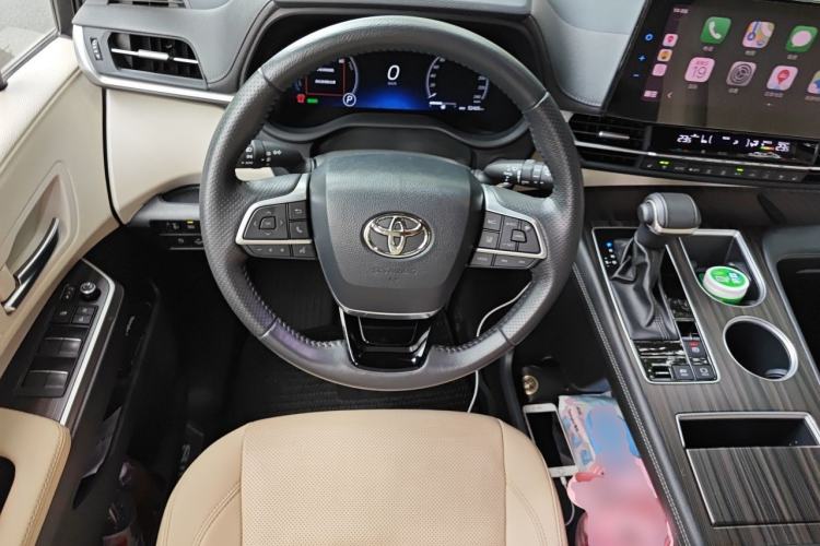 Used Toyota SIENNA 2021 2.5L Hybrid Ultimate Edition Steering Wheel