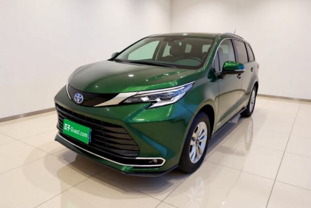 Used Toyota SIENNA 2021 2.5L Hybrid Ultimate Edition