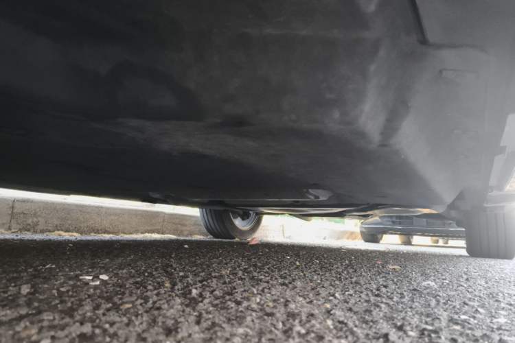 Used Toyota SIENNA 2021 2.5L Hybrid Premium Edition Chassis Front Left