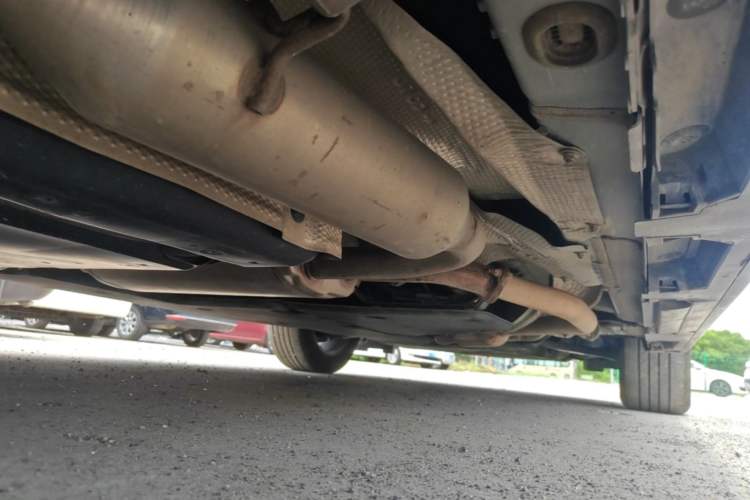 Used Toyota SIENNA 2021 2.5L Hybrid Platinum Edition Chassis Rear Right