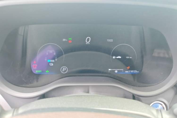 Used Toyota SIENNA 2021 2.5L Hybrid Platinum Edition Instrument Cluster
