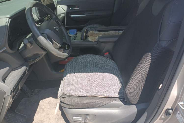 Used Toyota SIENNA 2021 2.5L Hybrid Ultimate Edition Left Front Seat
