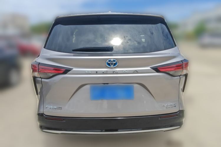 Used Toyota SIENNA 2021 2.5L Hybrid Platinum Edition Rear