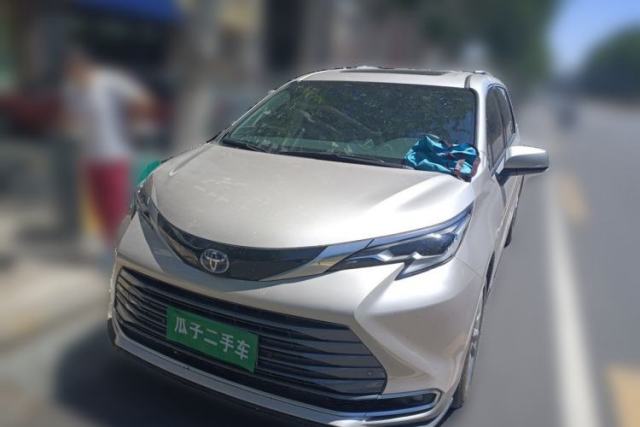 Used Toyota SIENNA 2021 2.5L Hybrid Ultimate Edition