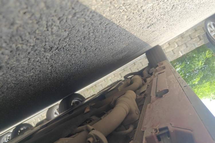 Used Toyota SIENNA  Chassis Front Right