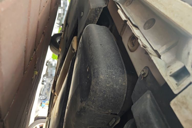 Used Toyota SIENNA 2021 2.5L Hybrid Premium Edition Chassis Rear Left