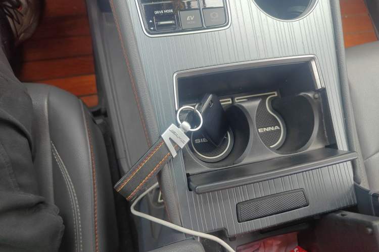 Used Toyota SIENNA  Vehicle Key