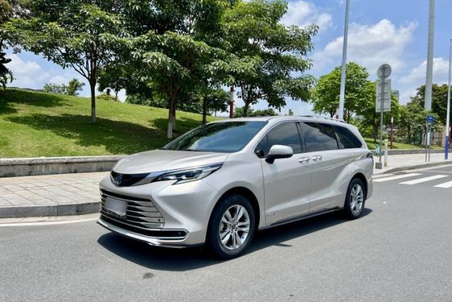 Used Toyota SIENNA 2021 2.5L Hybrid Ultimate Edition