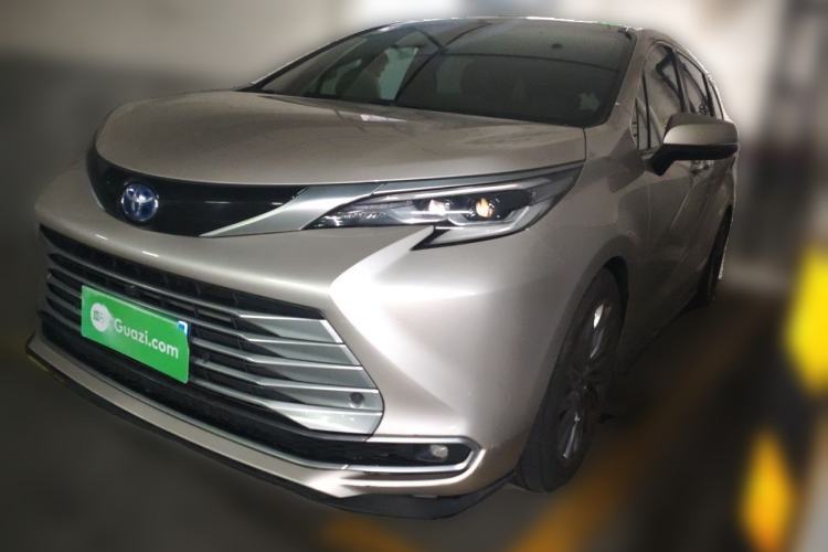 Used Toyota SIENNA 2021 2.5L Hybrid Platinum Edition Guazi used car, China used car export, Used car for sale, Used  cars, Cheapest cars for sale