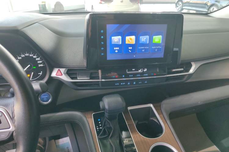 Used Toyota SIENNA 2021 2.5L Hybrid Comfort Edition Audio And AC Panel
