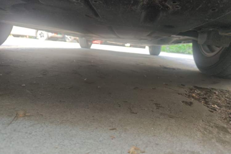 Used Toyota SIENNA 2021 2.5L Hybrid Premium Edition Chassis Front