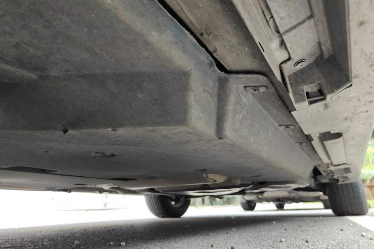 Used Toyota SIENNA 2021 2.5L Hybrid Comfort Edition Chassis Front Left