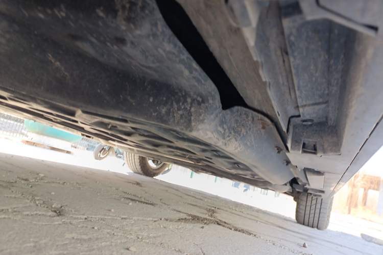 Used Toyota SIENNA 2021 2.5L Hybrid Ultimate Edition Chassis Front Left