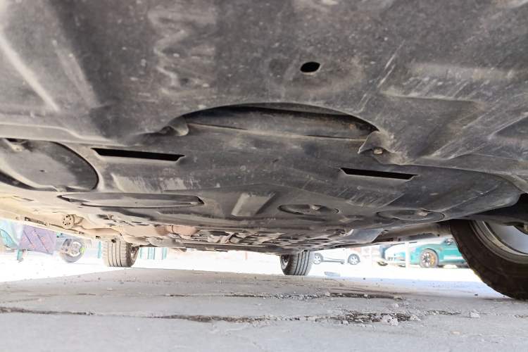 Used Toyota SIENNA 2021 2.5L Hybrid Ultimate Edition Chassis Front