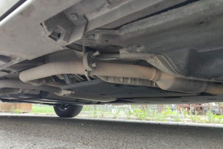 Used Toyota SIENNA 2021 2.5L Hybrid Comfort Edition Chassis Front Right