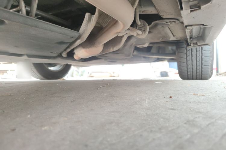 Used Toyota SIENNA 2021 2.5L Hybrid Comfort Edition Chassis Front Right